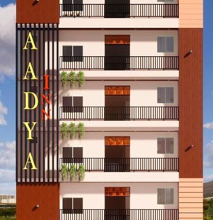 טירופאטי Aadya Inn New Luxury Hotel מראה חיצוני תמונה