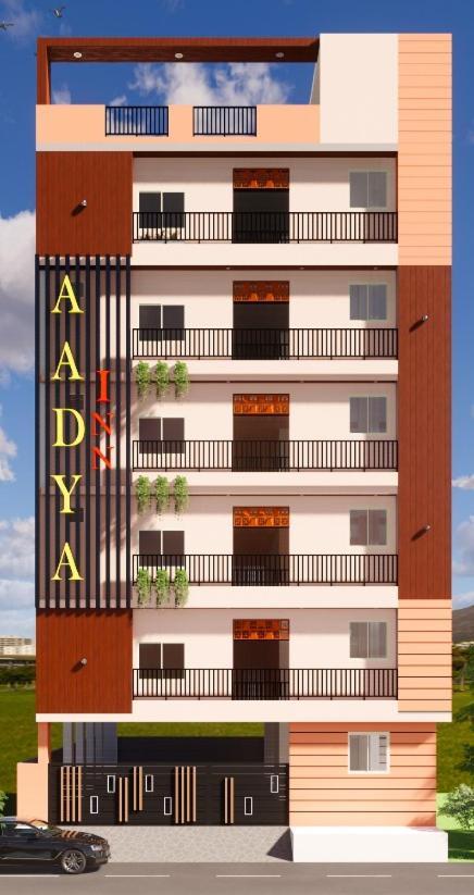 טירופאטי Aadya Inn New Luxury Hotel מראה חיצוני תמונה